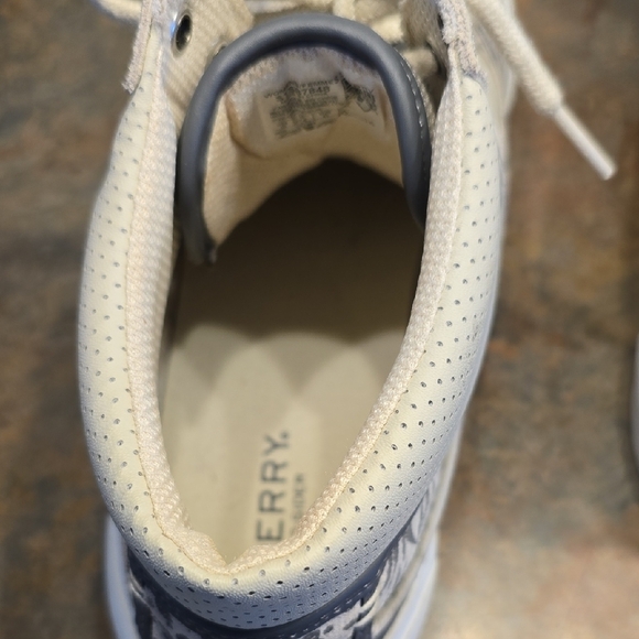 Sperry Women's Gray and White Sneakers - Picture 6 of 6